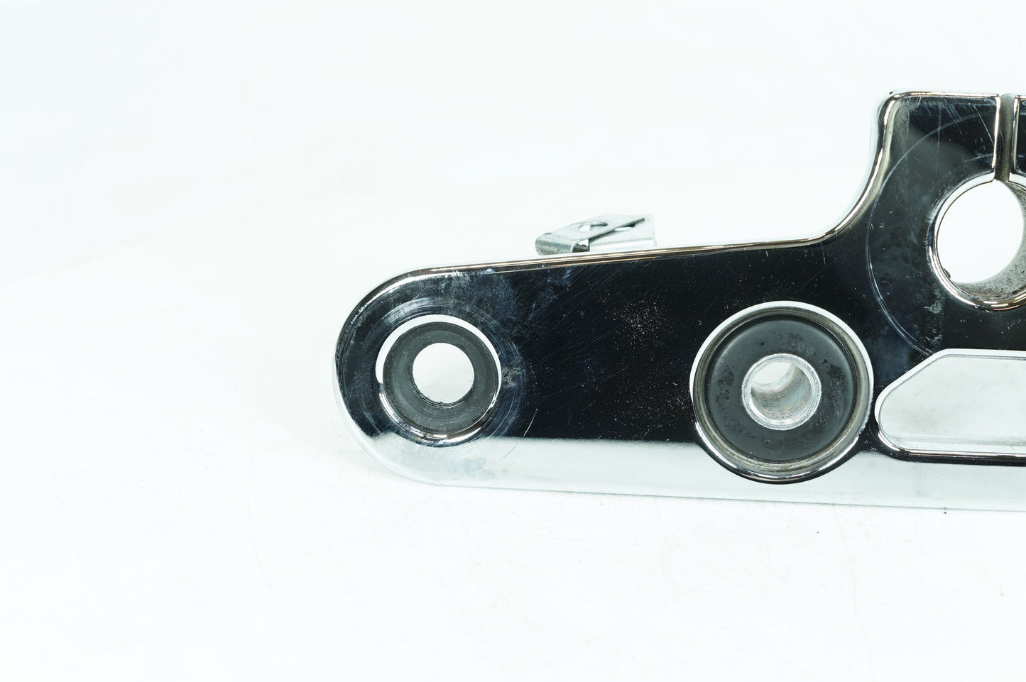 1999 - 2006 Harley-Davidson Softail Deluxe Front Fork Upper Triple Tree Bracket  	45456-86A