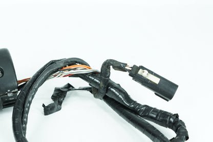 2007 - 2012 Harley-Davidson Softail Standard Right Engine Start Kill Switches Controls  	71684-06A