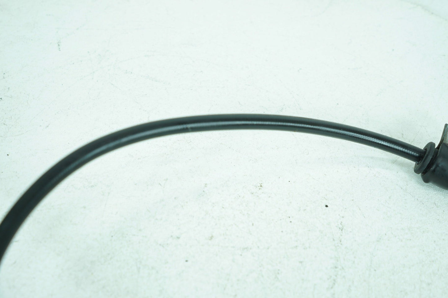 2007 - 2017 Harley-Davidson Dyna Low Rider Front Brake Hose Line Pipe 42728-08