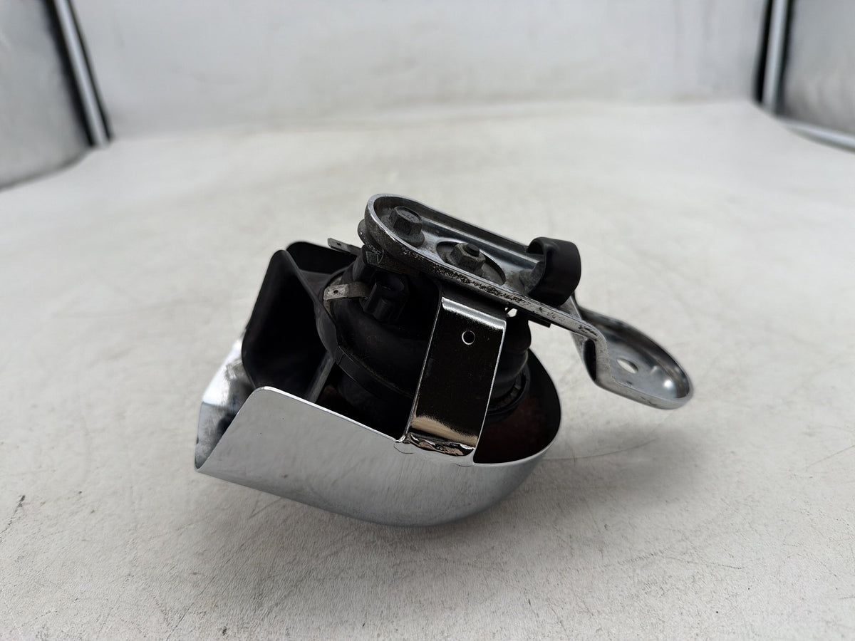 2008 Harley Electra Glide Touring Ultra OEM Horn Signal Klaxon Chrome Cover