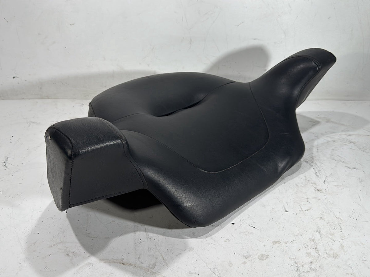 2015 Harley Electra Glide Ultra Low OEM Rear Passenger Backrest Cushion Pad