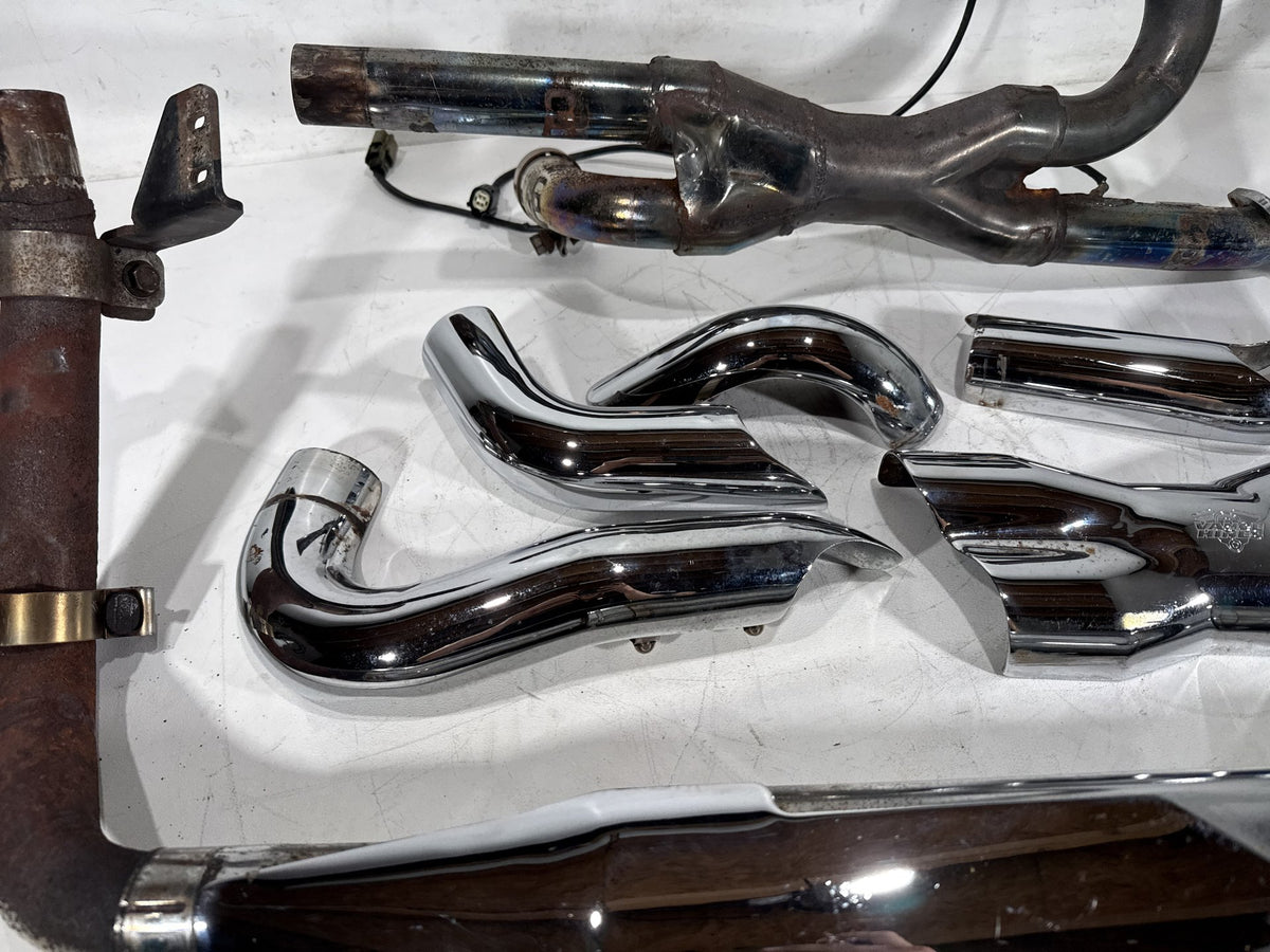 14 Harley Electra Glide Touring Ultra Exhaust Header Pipes Muffler Vance & Hines
