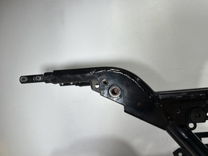 1999 - 2006 Harley-Davidson Touring Electra Glide Body Main Frame Chassis SLVG 47900-02A