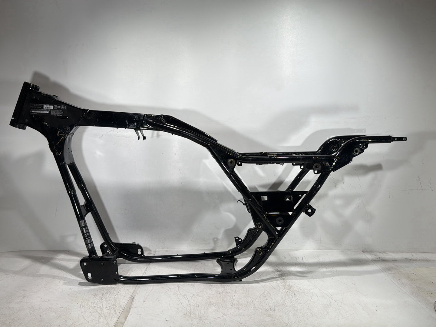 2007 Harley Electra Glide Touring Ultra FLHTCUI OEM Body Main Frame Chassis SLVG