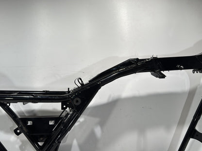 1999 - 2006 Harley-Davidson Touring Road King Body Main Frame Chassis CLN CLR  	47900-01