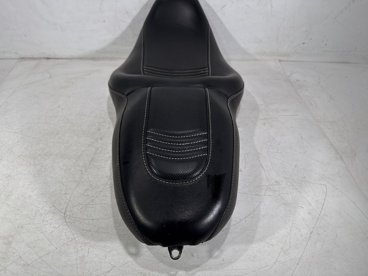 2012 Harley Street Glide Touring FLHX OEM Passenger Rider Driver Seat Saddle