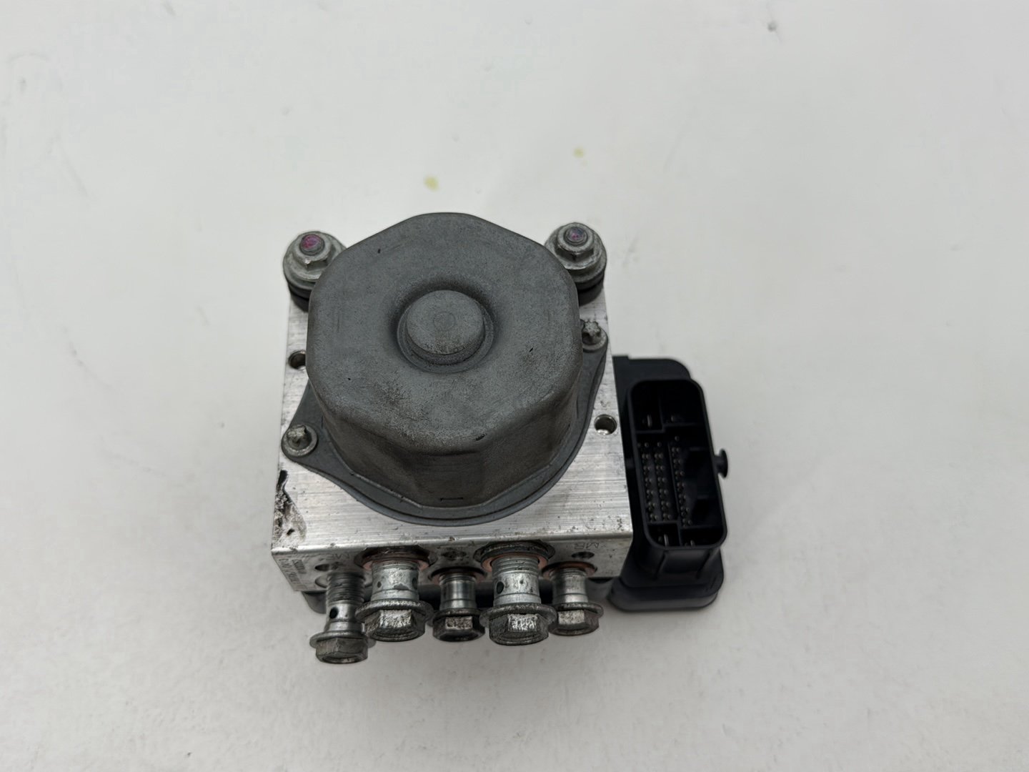 2019 - 2023 Harley-Davidson Touring Road King Special ABS Brake Pump & Control Module 4100046A