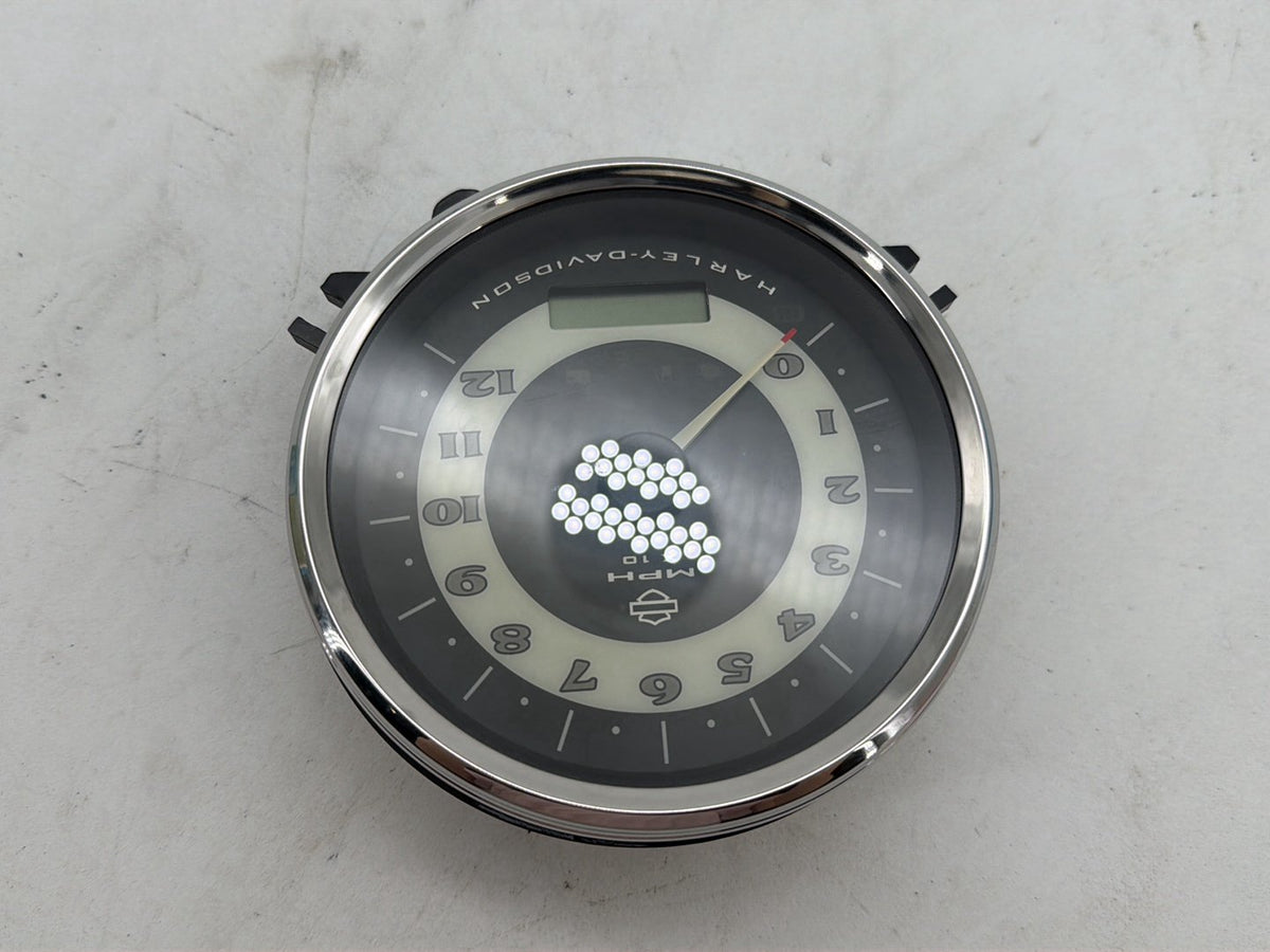 2015 Harley Softail Deluxe FLSTN OEM Speedo Speedometer Gauge Cluster 19K