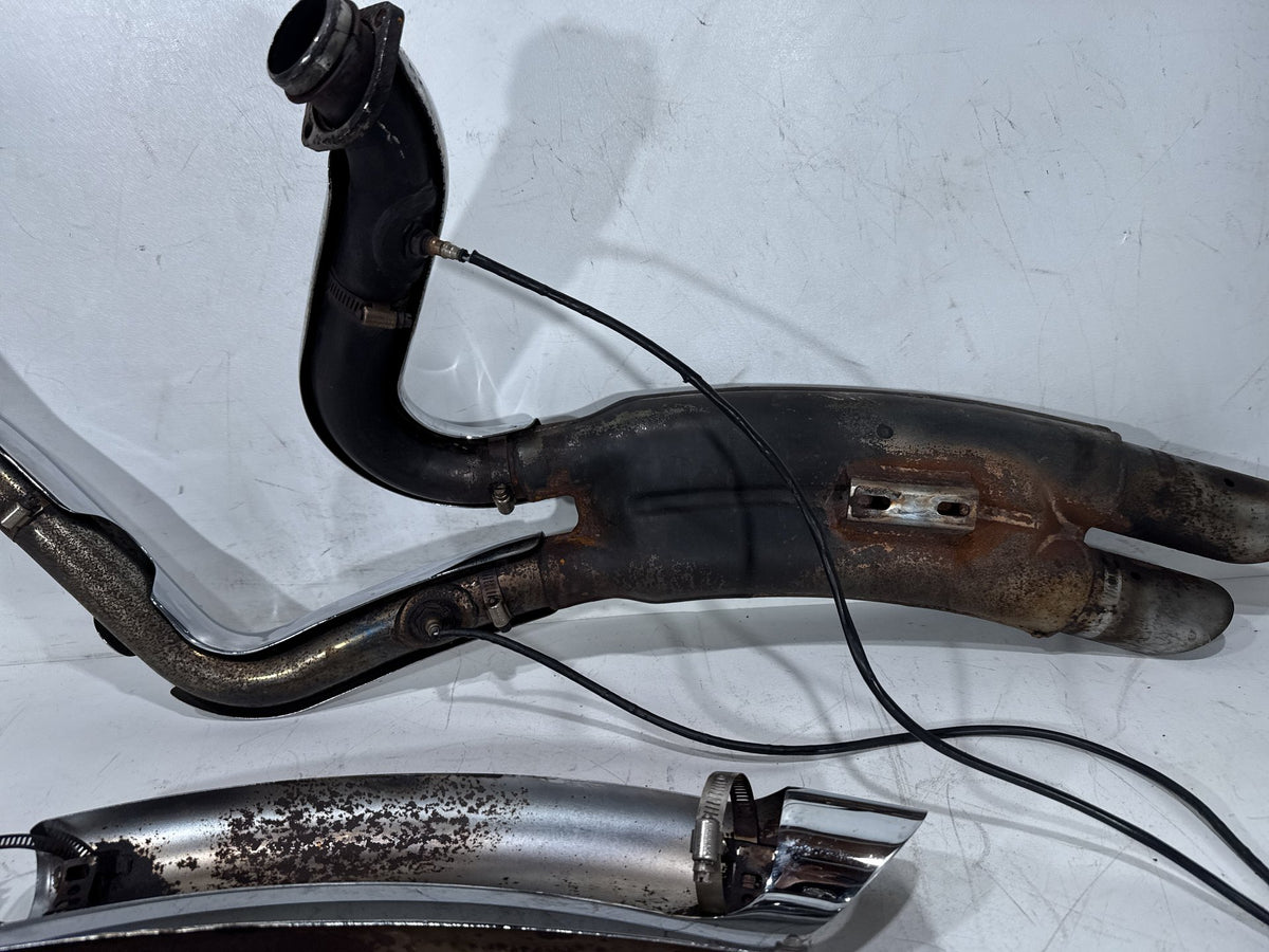2012 Harley Electra Touring Ultra Exhaust Header Pipes Muffler Vance & Hines