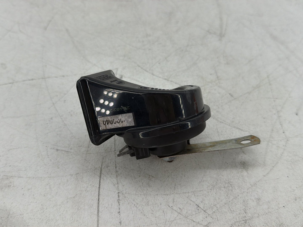 2006 Harley Electra Glide Touring Ultra FLHTCUI OEM Signal Horn Klaxon Beep
