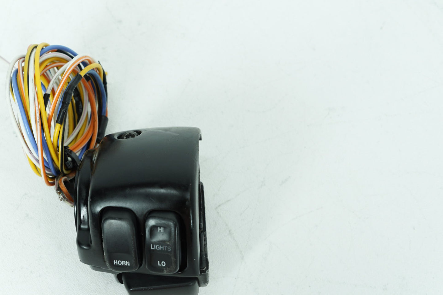 1999 - 2007 Harley-Davidson Dyna Wide Glide Left Turn Signal Headlight Switches Controls 71682-06A