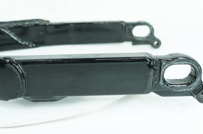 1999 - 2006 Harley-Davidson Touring Electra Glide Police Rear Fork Swingarm Swing Arm 47549-02A