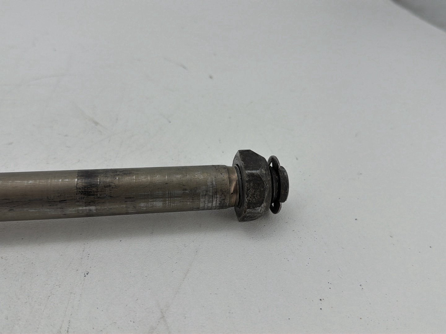 2011 Harley Heritage Softail Classic FLSTC OEM Front Wheel Axle Bolt Shaft