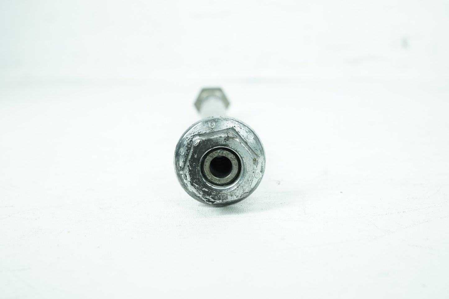 2007 - 2017 Harley-Davidson Dyna Low Rider Rear Fork Swingarm Pivot Bolt Shaft 47641-06