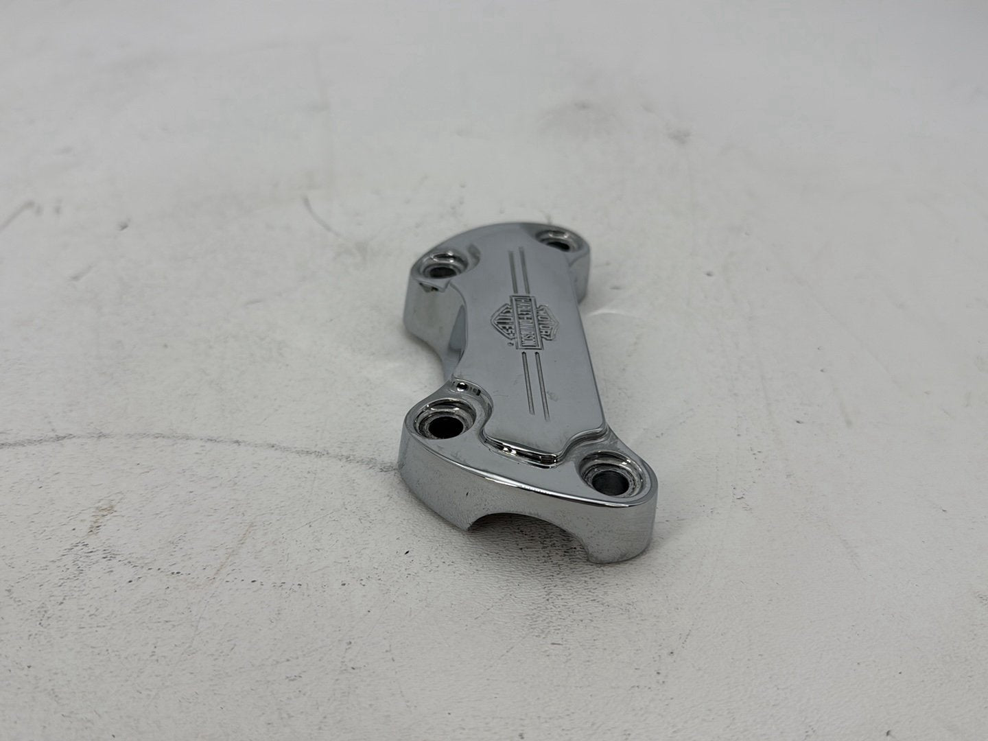 2004 Harley Softail FLSTC Heritage Classic OEM Front Handlebar Riser Top Clamp Chrome