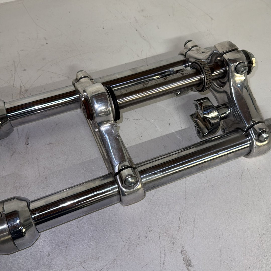2008 Harley-Davidson Sportster Low Front Fork Upper Triple Tree 46127-04