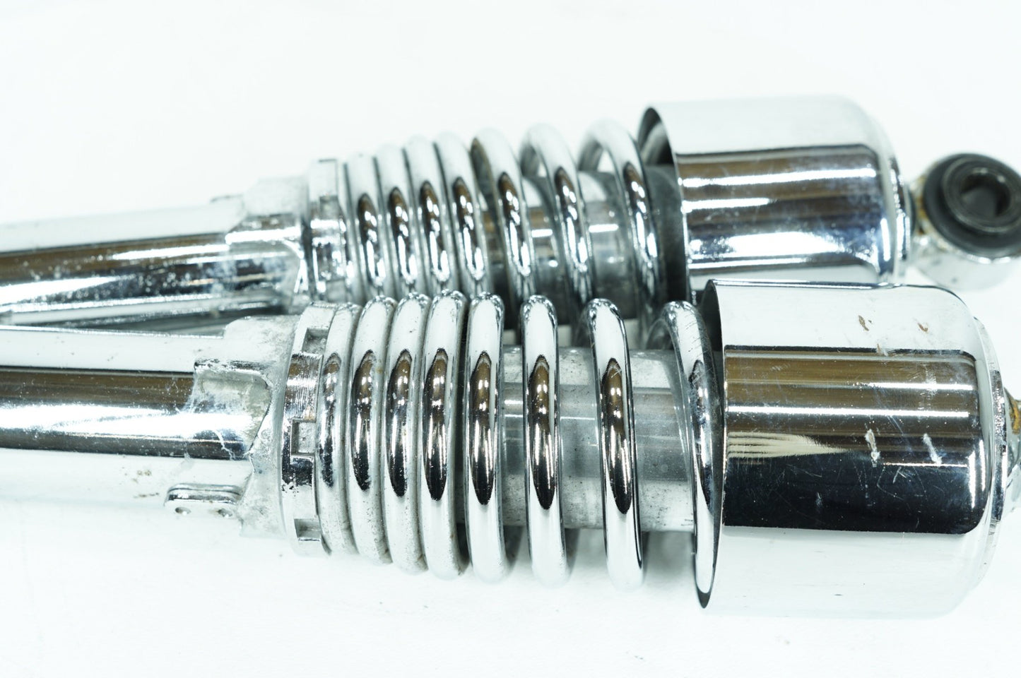 2008 - 2016 Harley-Davidson Touring Road Glide Rear Left Right Shock Absorbers 54000082