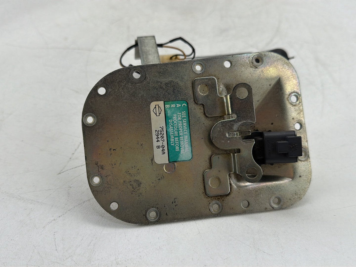 2005 Harley Softail Fat Boy FLSTF OEM Fuel Pump Gas Gasoline Petrol Sending CARB