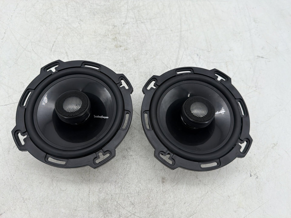 2004 Harley Electra Glide CVO Left Right Sound Audio Speakers Rockford T1S652