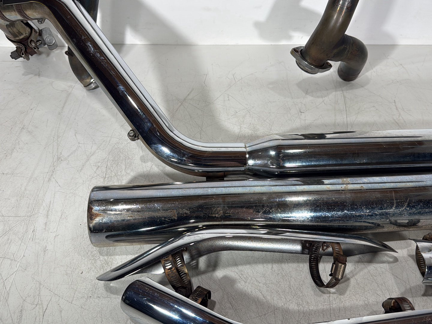 1999 - 2006 Harley-Davidson Touring Electra Glide Classic Exhaust Header Pipes Muffler 65621-99B
