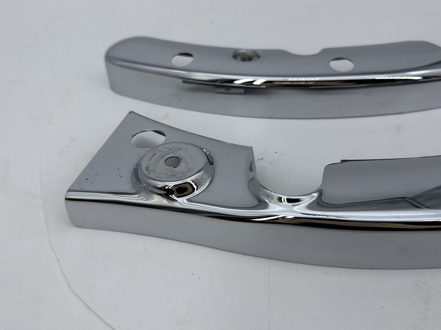 2007 - 2011 Harley-Davidson Touring Street Glide Rear Left Right Fender Struts Bracket 47502-09