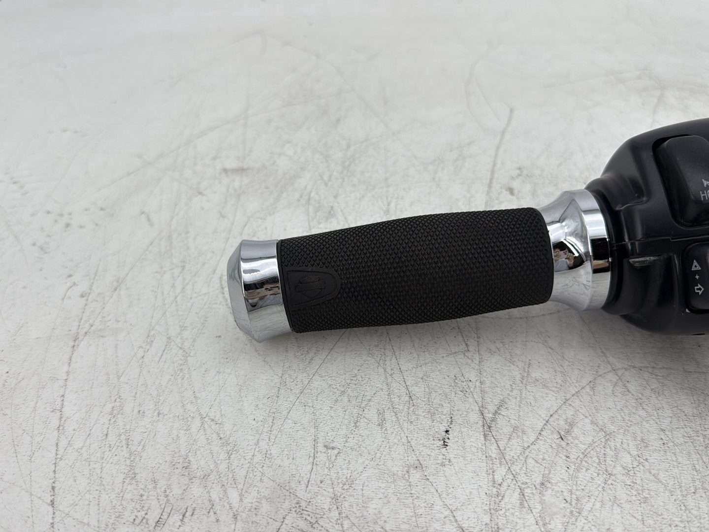 2008 Harley Dyna FXDL Low Rider Anniversary OEM Left Turn Signal Headlight Switches Controls