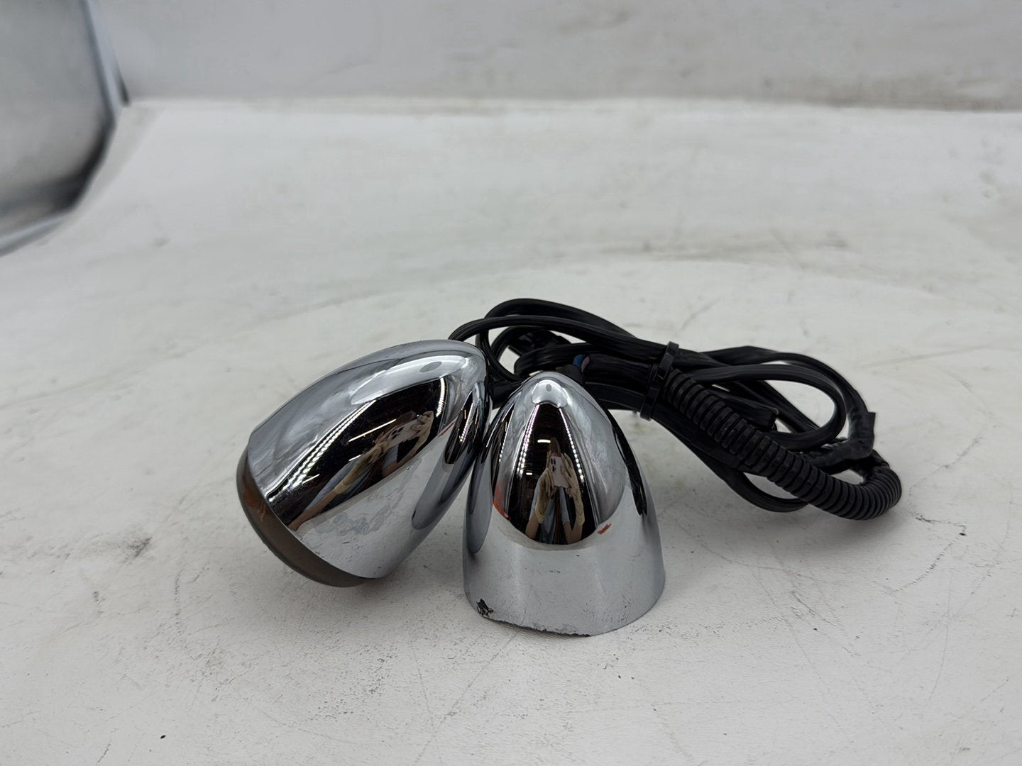 2006 Harley Dyna Super Glide Custom FXDCI OEM Front Left Right Turn Signal Indicators