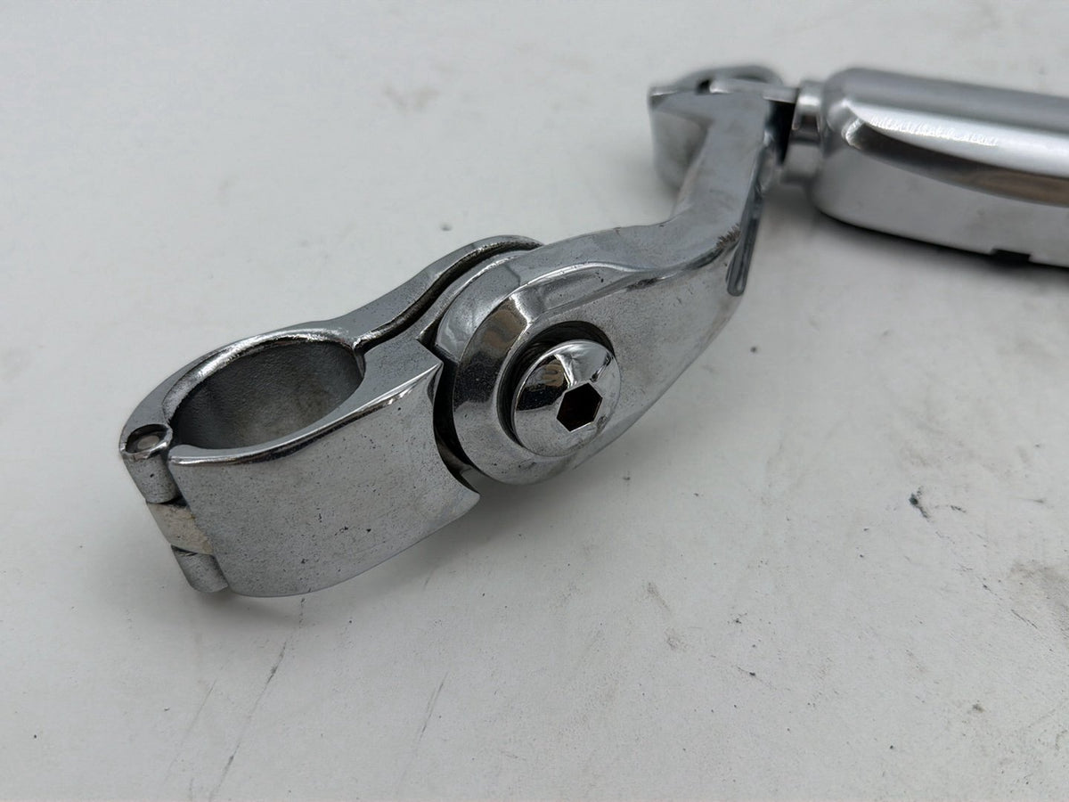 2014 Harley Electra Glide Touring Ultra OEM Front Right Left Highway Foot Pegs