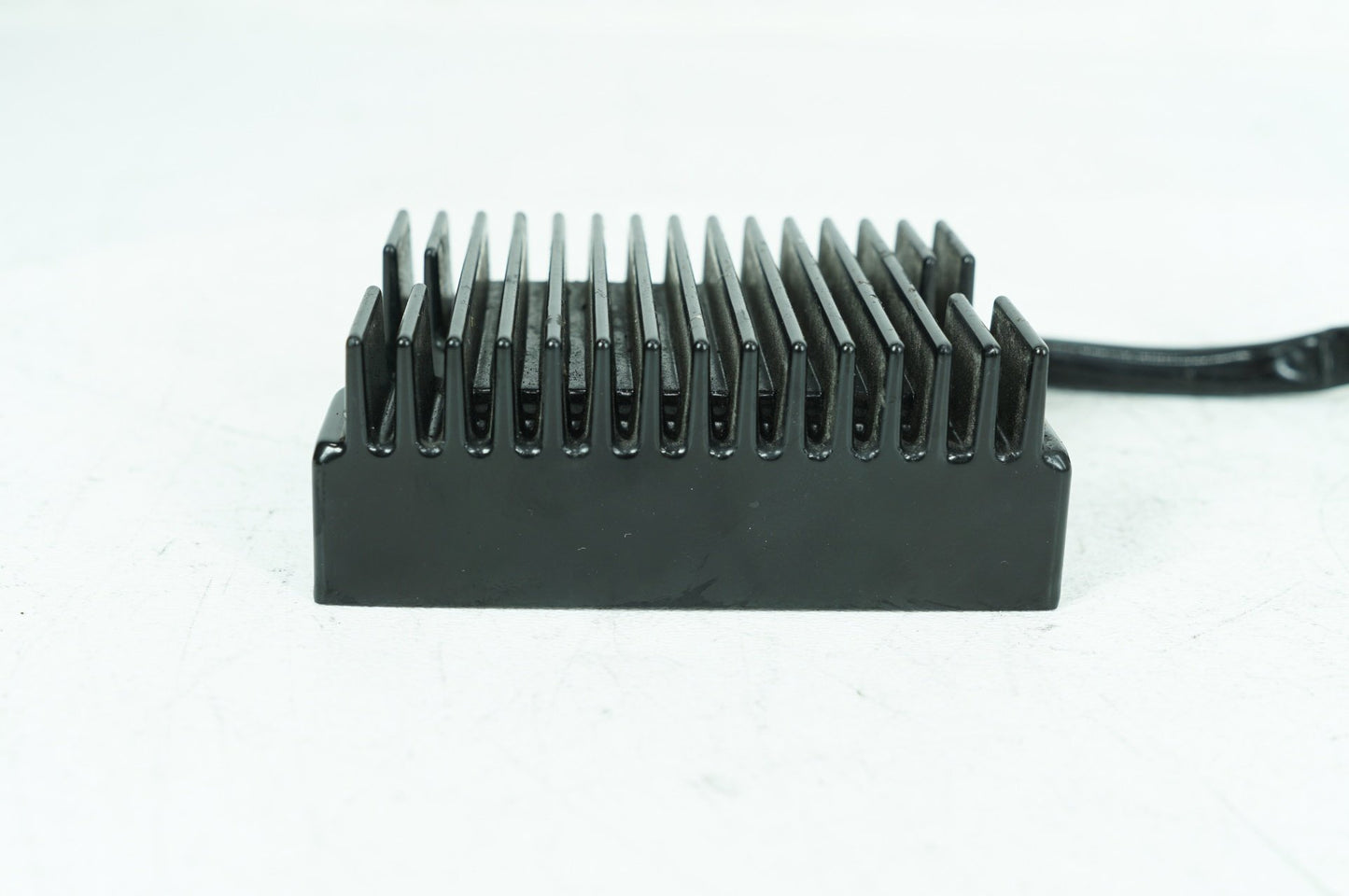 1986 - 2003 Harley-Davidson Sportster Hugger Voltage Regulator Rectifier  74523-94A