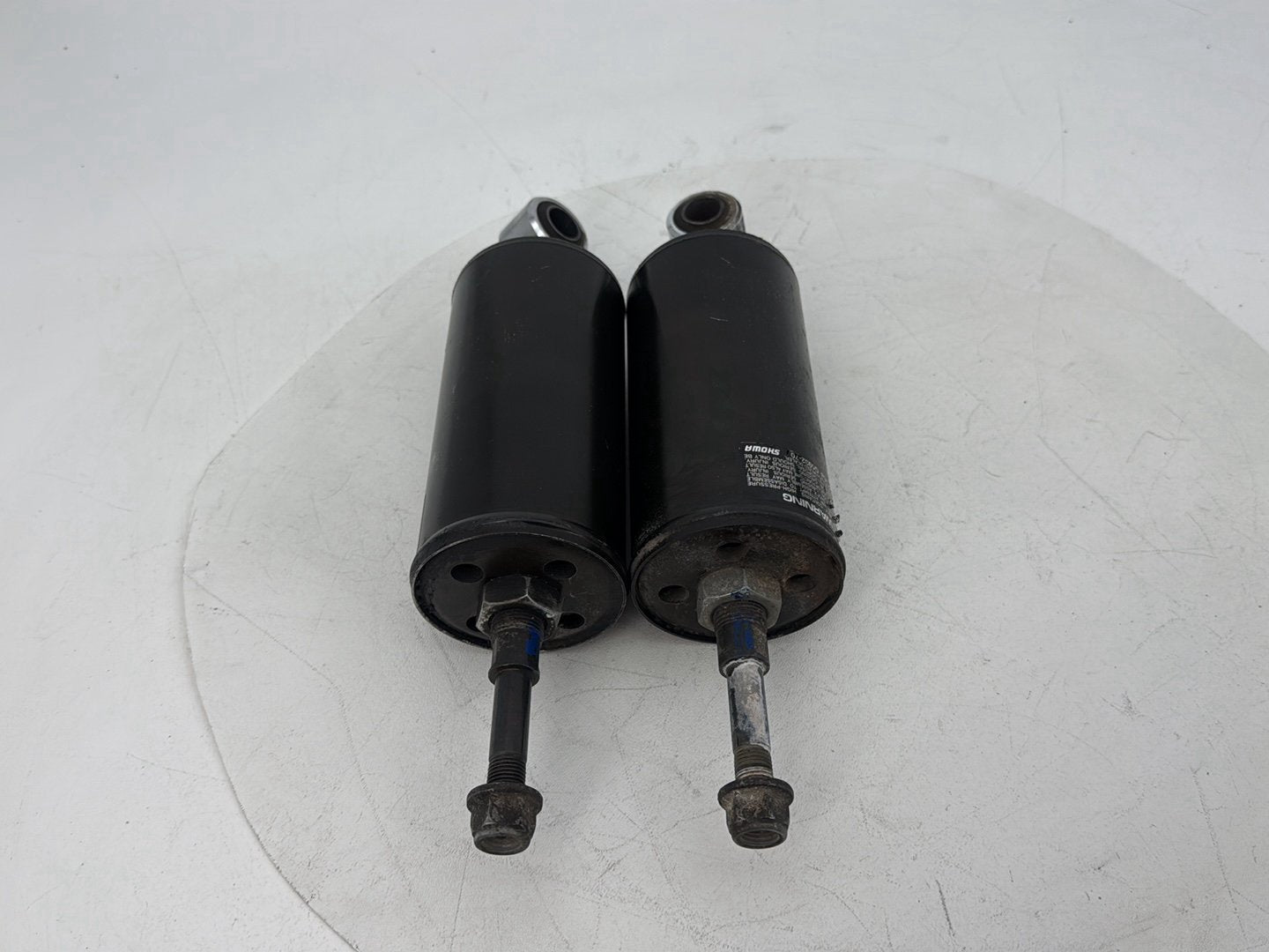 1999 - 2006 Harley-Davidson Softail Heritage Rear Left Right Shock Absorbers 54508-00B