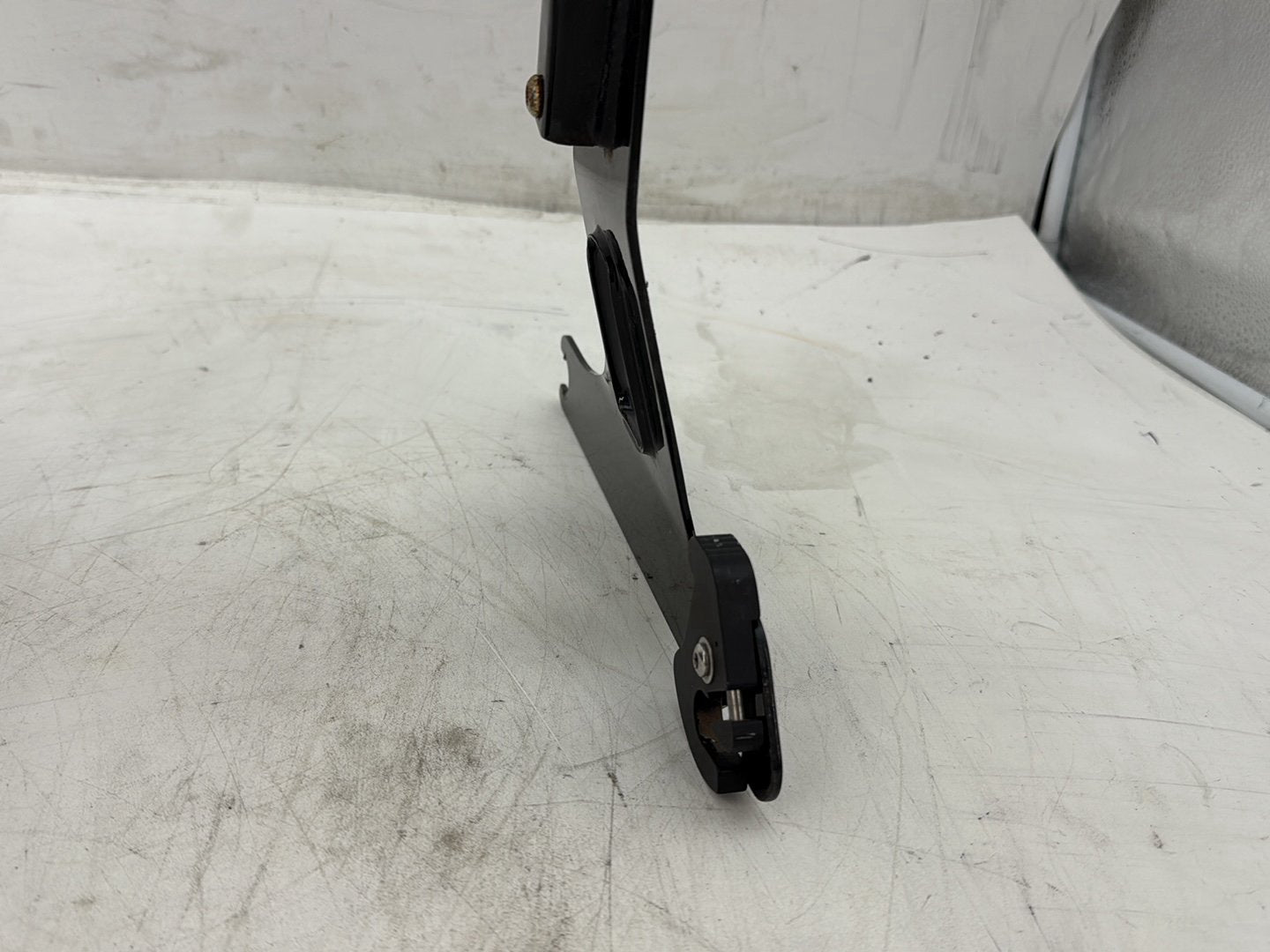 2012 Harley Dyna FXDF Fat Bob OEM Rear Sissy Bar w/ Backrest Cushion Pad