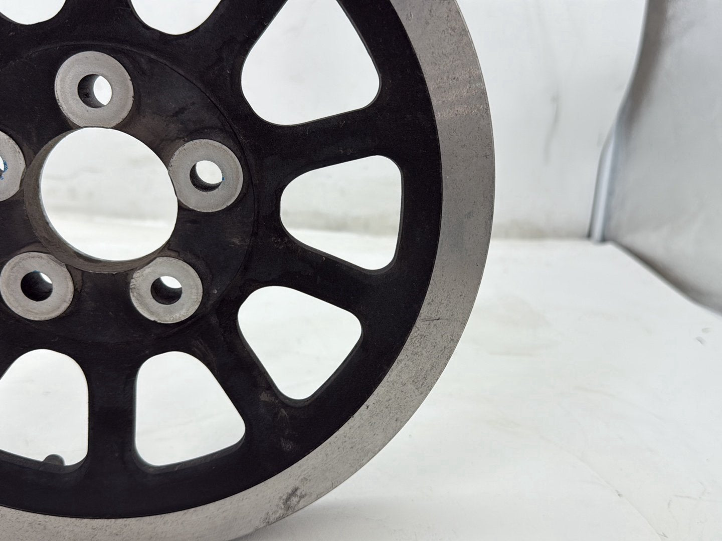 2007 Harley Street Glide Touring FLHX OEM Rear Driver Pulley Sprocket