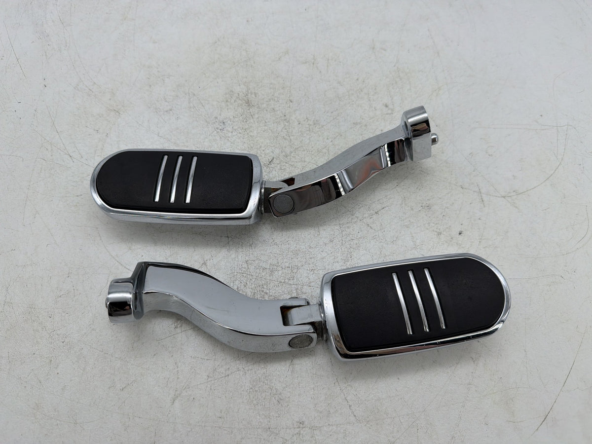 2009 Harley Street Glide Touring FLHX OEM Passenger Left & Right Foot Pegs