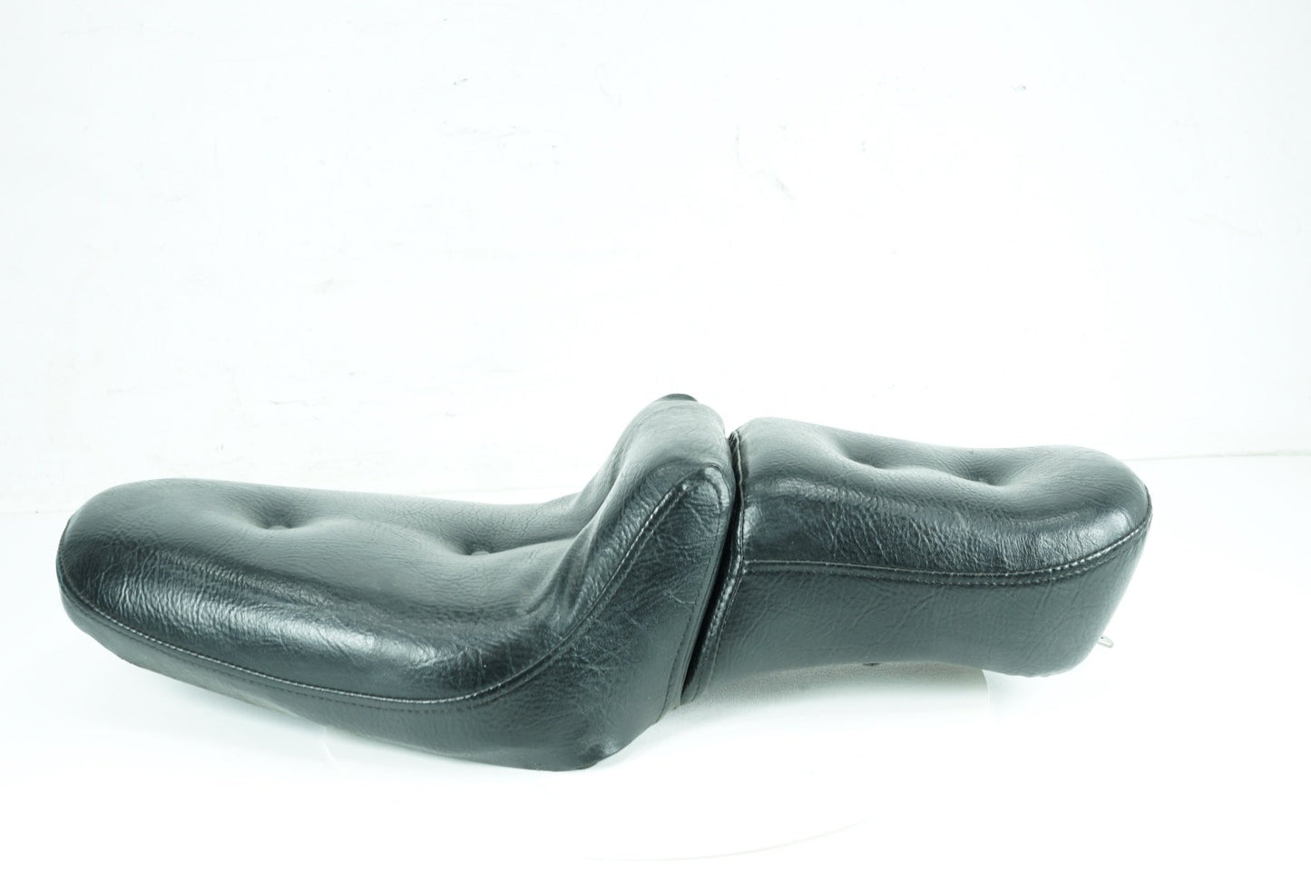 Harley-Davidson Misc  Passenger Rider Driver Seat Saddle CORBIN