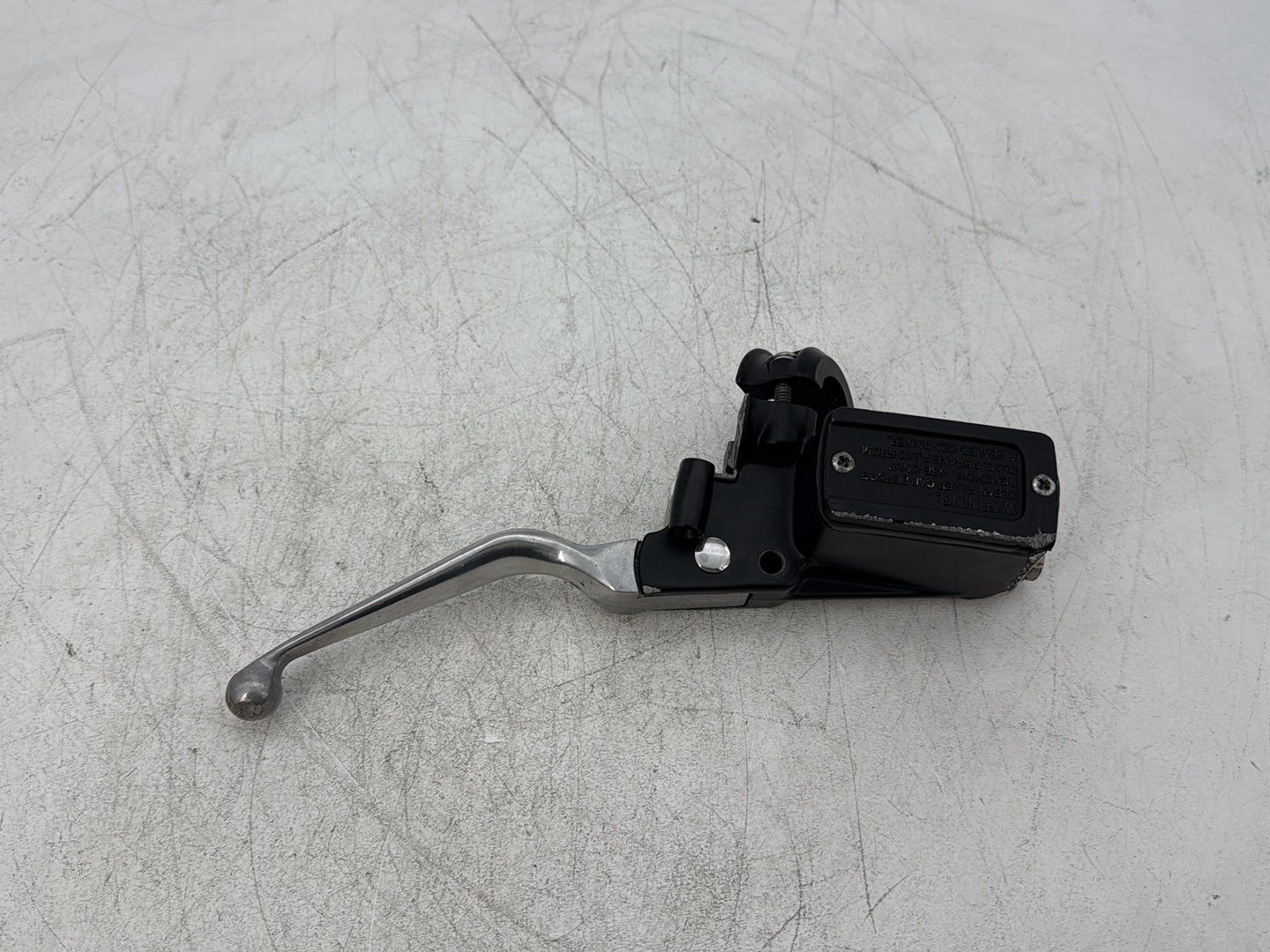 1995 Harley Road King Touring FLHR OEM Front Right Brake Lever Master Cylinder