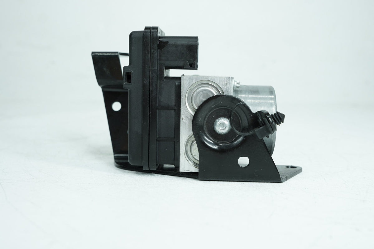 ABS Brake Pump & Control Module, 41100044C, 2024, Harley-Davidson, Softail, Standard, FXST