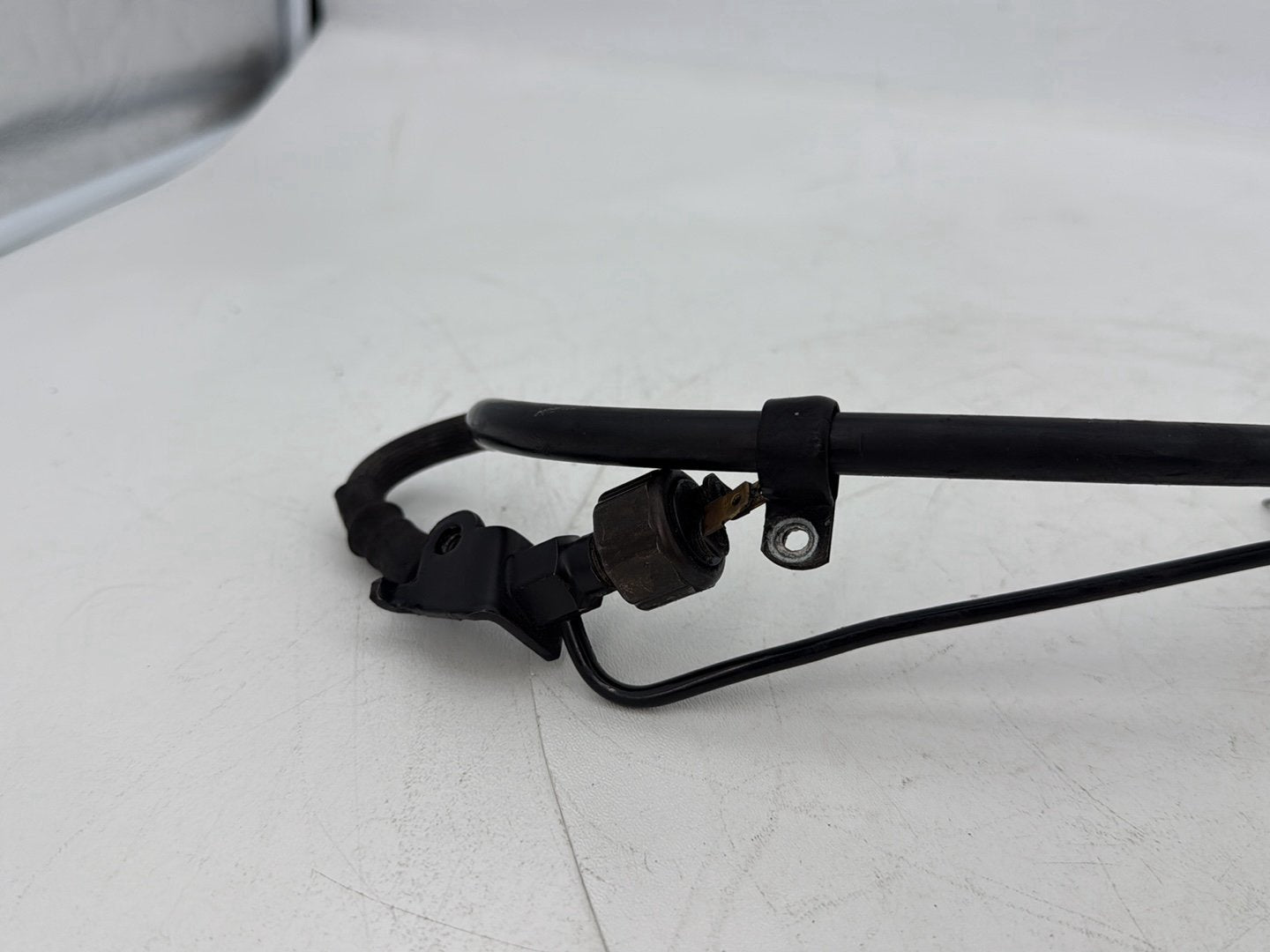 1999 - 2006 Harley-Davidson Touring Road King Police Rear Brake Hose Line Pipe 40971-00B