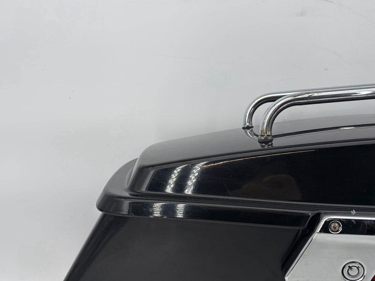 Harley-Davidson Misc  Right 1 Saddlebag Luggage NO Key 90752-93