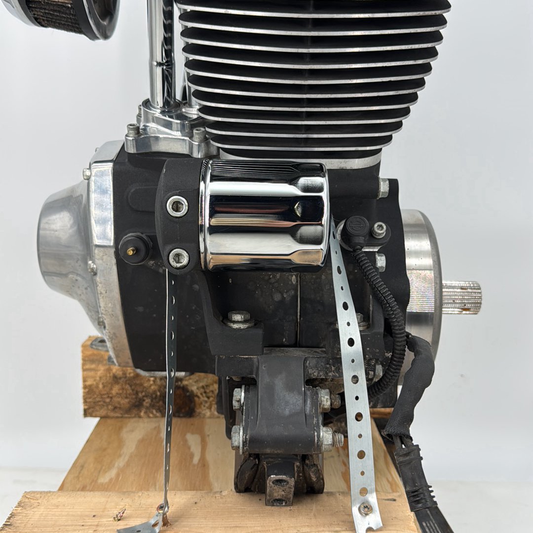2007 - 2017 Harley-Davidson Dyna Switchback EFI Twin Cam 103 Engine Motor  	19806-12