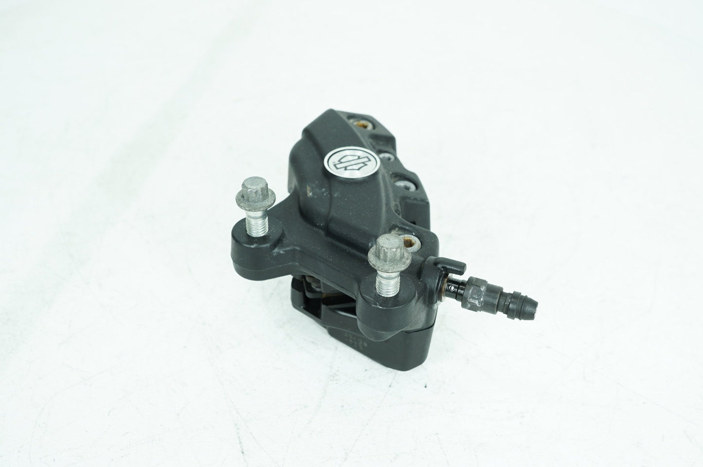 2008 - 2016 Harley-Davidson Touring Electra Glide Ultra Front Right 1 Brake Caliper 44023-08