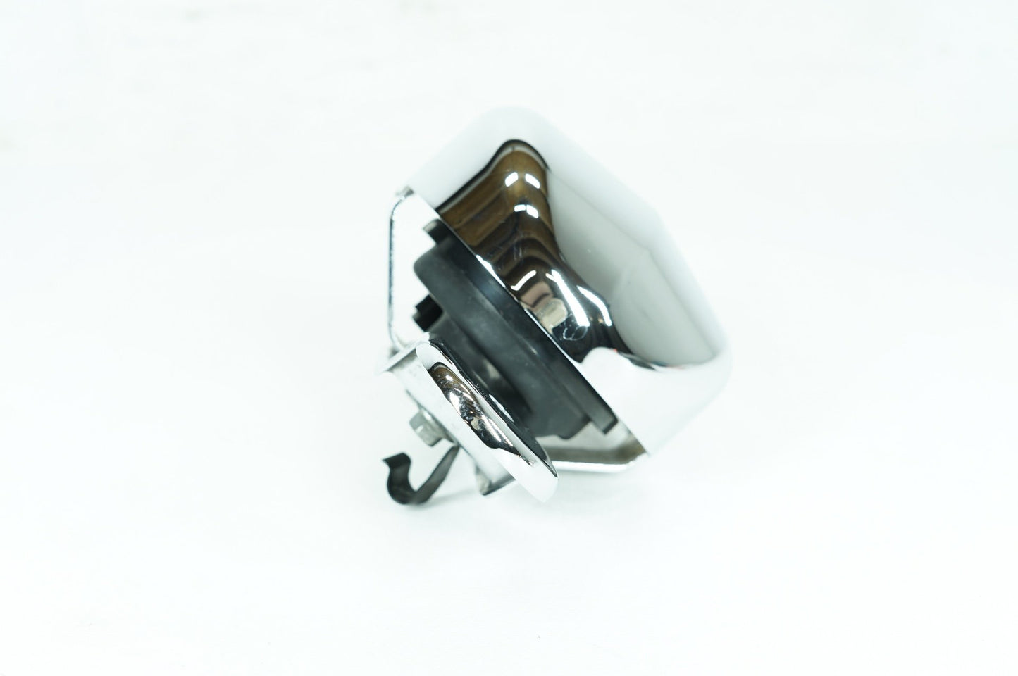 2008 - 2016 Harley-Davidson Touring Electra Glide Ultra Horn Signal Klaxon Chrome Cover 69012-93A