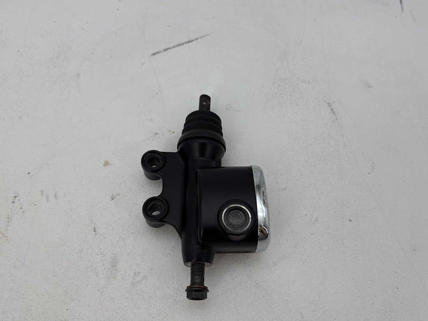 2014 Harley Electra Glide Touring CVO Screamin Eagle OEM Rear Brake Master Cylinder Reservoir