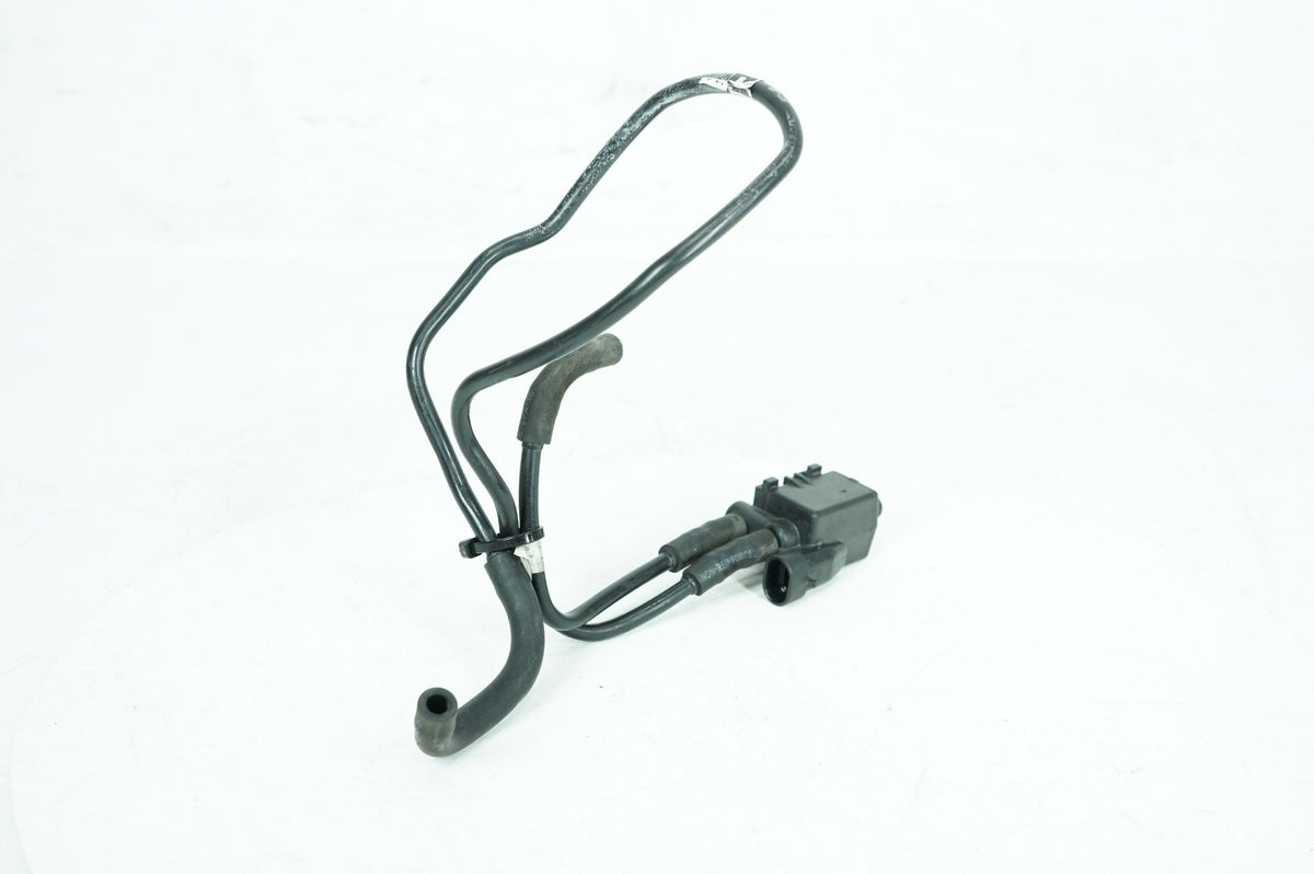 2011 Harley Touring FLHRC Road King Classic OEM EVAP Vapor Charcoal Fuel Emission Canister