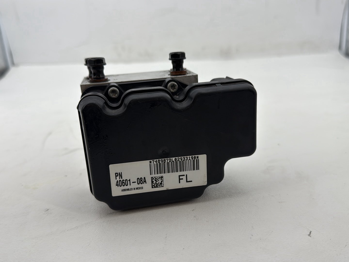 2011 Harley Road King Touring FLHRC Classic OEM ABS Brake Pump & Control Module