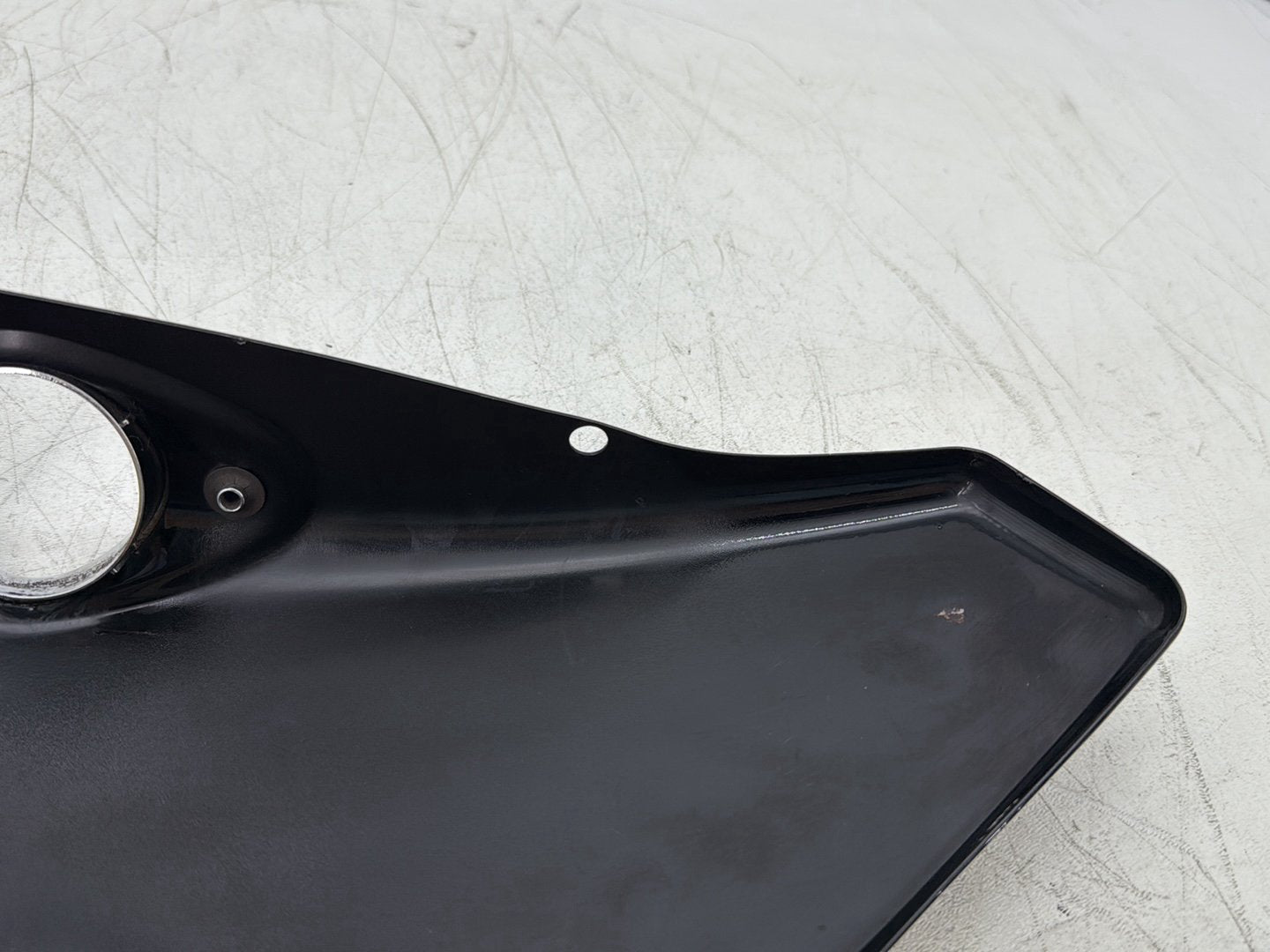 2006 Harley Sportster XL883L 883 Low OEM Right Fairing Side Oil Tank Cover