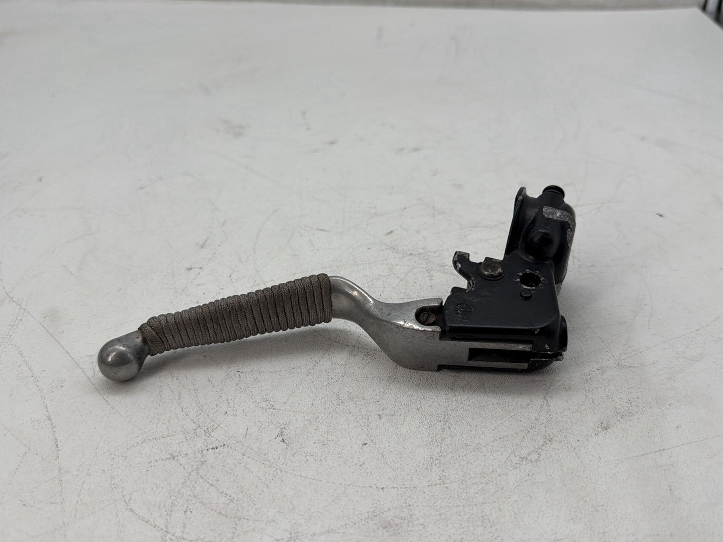 2006 Harley Touring FLHTCI Electra Glide Classic OEM Front Left Hand Clutch Control Lever
