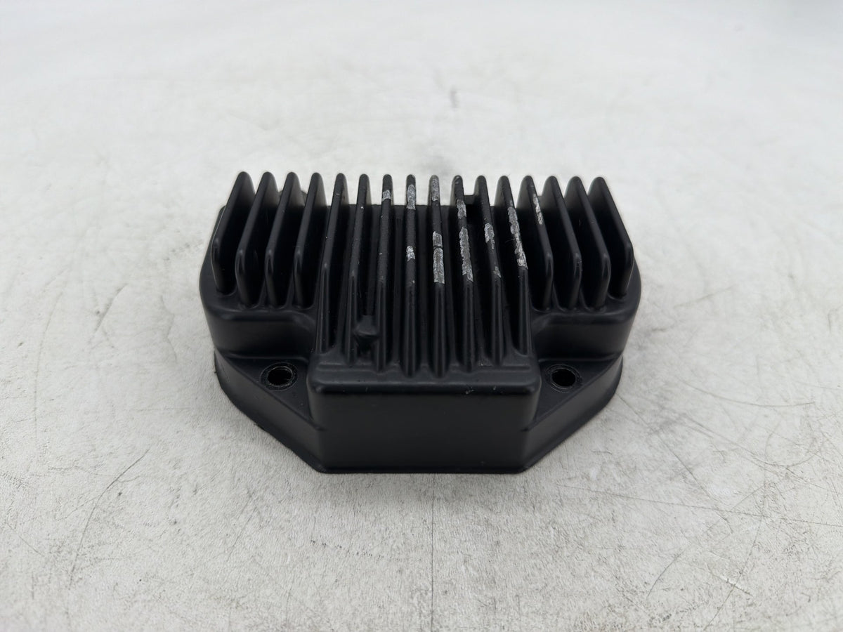 2017 Harley Dyna Street Bob FXDB OEM Voltage Regulator Rectifier