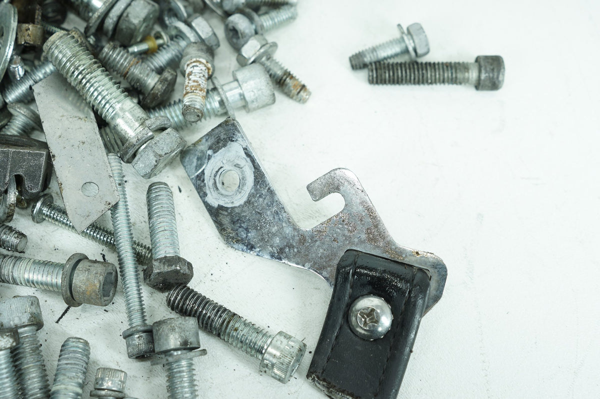 2012 Harley-Davidson Touring FLHTK - Hardware Bolts Nuts & Brackets
