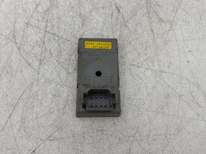 1998 Harley Touring FLHTCUI Electra Glide Ultra OEM Turn Signal Module Canceller TSM