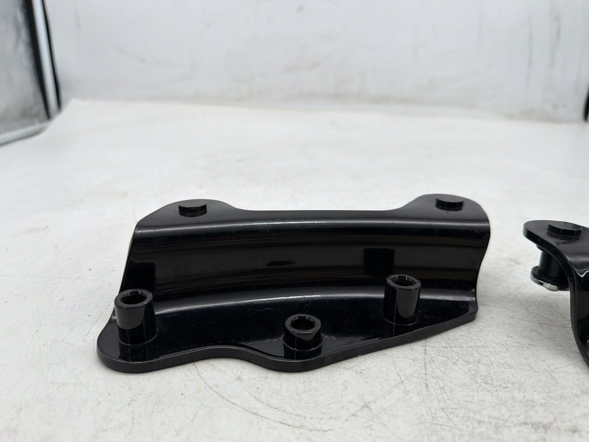 2010 Harley Street Glide Touring FLHX OEM 5 Point Detachable Docking Hardware